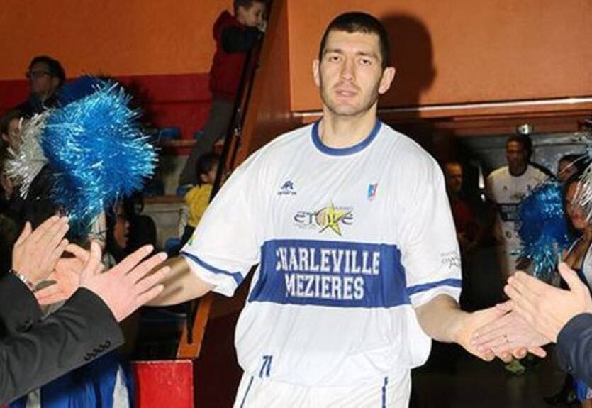 Команда Ярослава Лемика сохранила место во втором дивизионе Франции