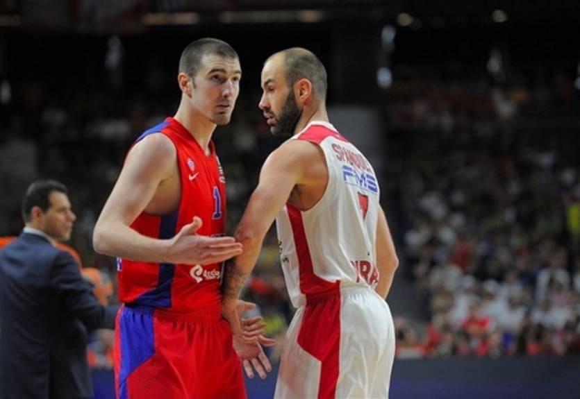 Евролига. Олимпиакос и сумасшедший Спанулис выбивают ЦСКА! + ВИДЕО
