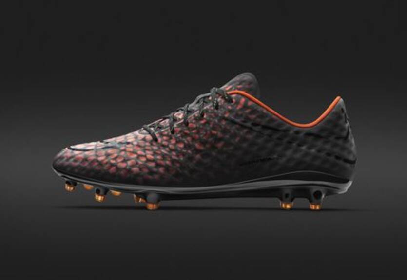 Обманчивые от природы: Hypervenom Phantom Transform