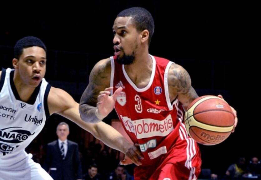 Панатинаикос пытается подписать Эрика Мэйнора