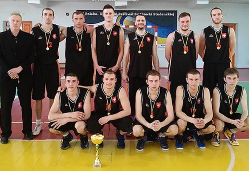 Первая лига. Определились все участники "Финала восьми"