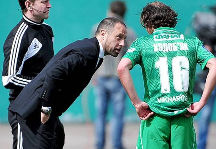 Карпаты добыли первую весеннюю победу