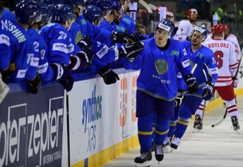 ЧМ. Казахстан дожал Польшу и гарантировал себе первое место