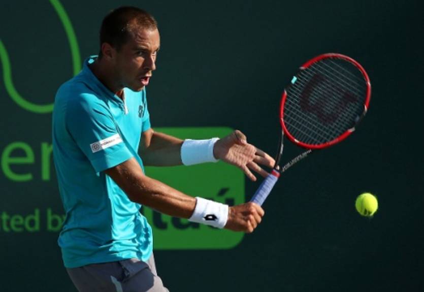 Бухарест (АТР). Росол и Веселы в четвертьфинале