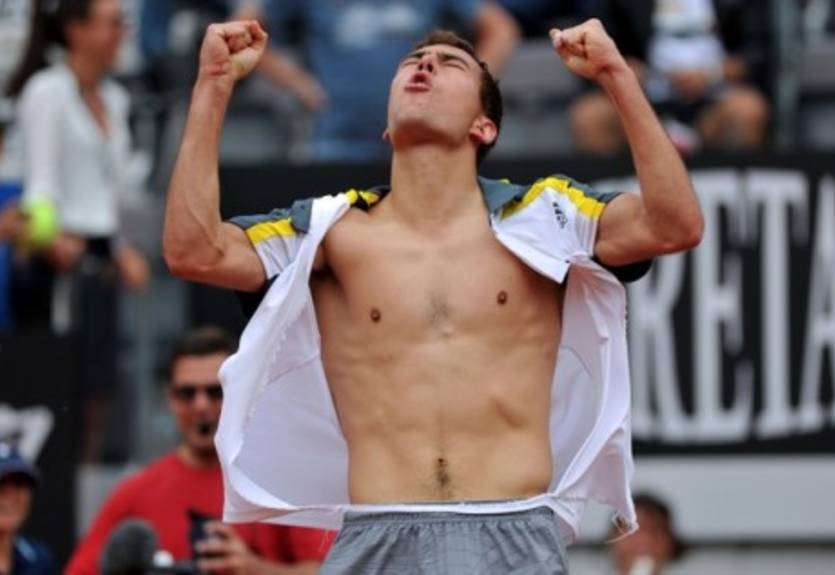 Янович может не сыграть на грунте