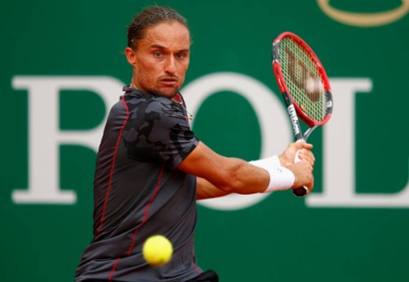 Долгополов уступил Монфису в Монте-Карло