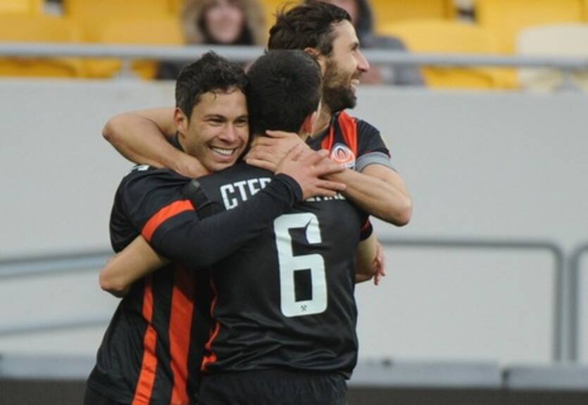 Шахтер разгромно обыграл Черноморец