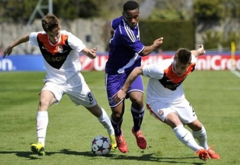 Шахтер выходит в финал юношеской Лиги чемпионов!