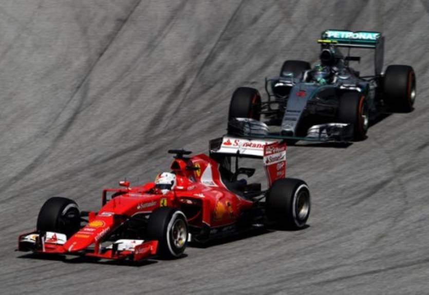 Формула-1. Феттель: Феррари все еще позади Мерседеса