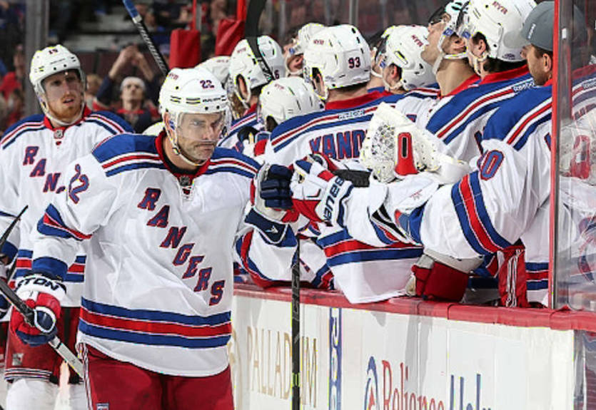 НХЛ. Рейнджеры вышли в плей-офф, победы Королей, Акул, Уток и Пантер