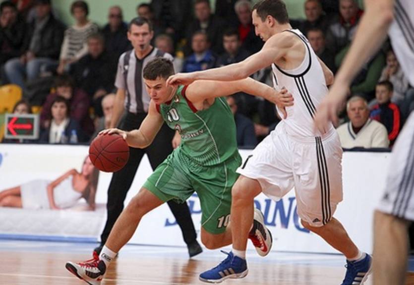 Ферро побеждает в Черкассах и выходит на пятое место