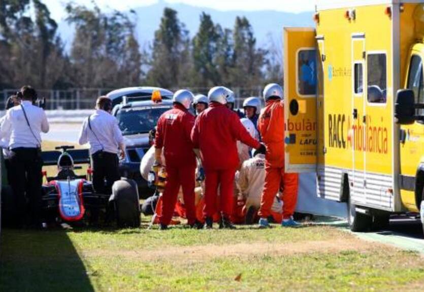 Формула-1. Алонсо попал в серьезную аварию, но остался цел