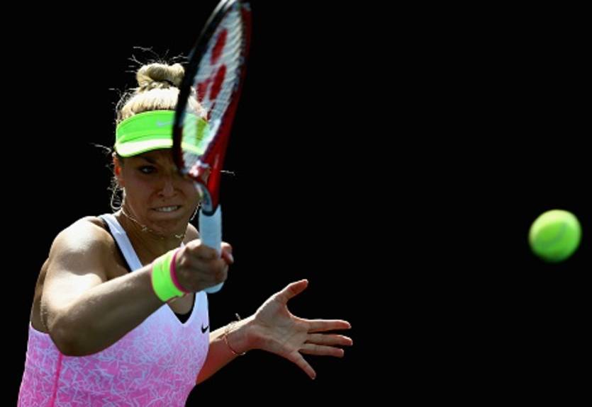 Дубай (WTA). Успех Лисицки, тяжелая победы Янкович и Пеннетты