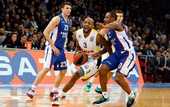 Евролига. Фенербахче одолел Эфес, Панатинаикос вырвал победу у Црвены Звезды
