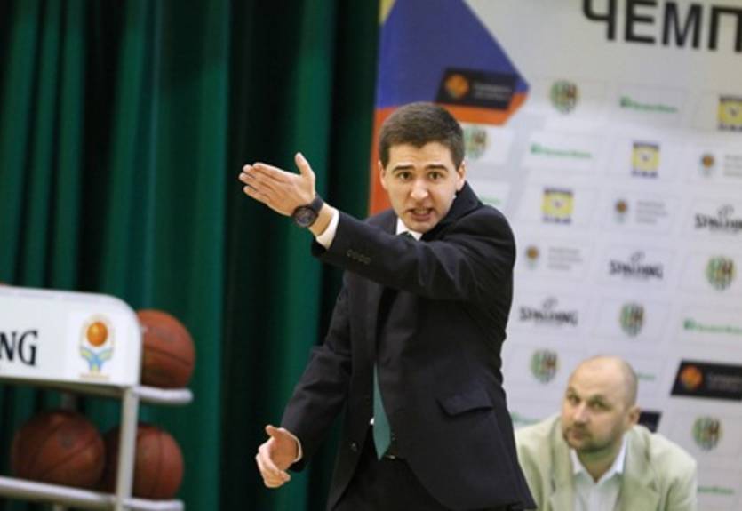 Фомичев: "Нам нужен минимум один игрок"