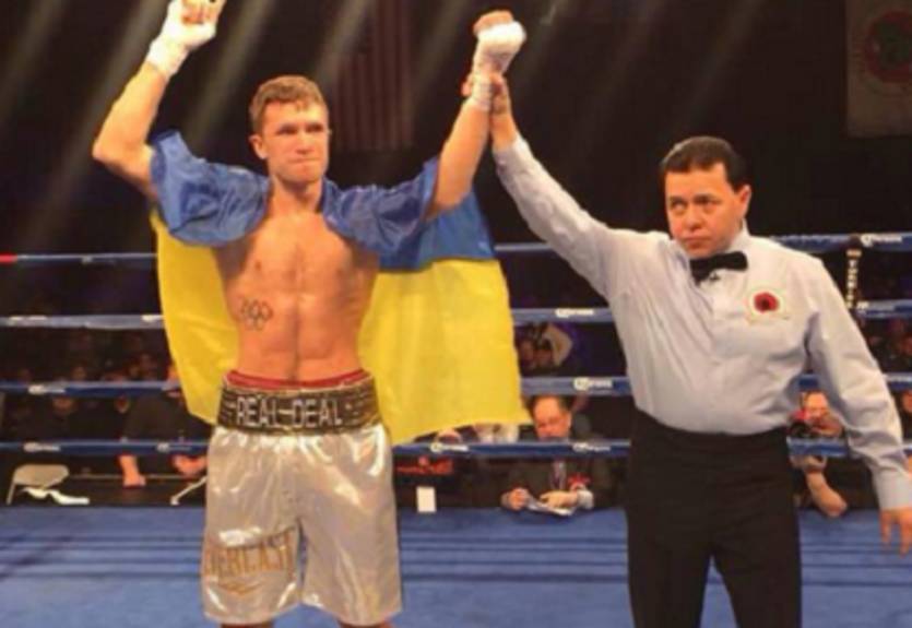 Уилли Монро и Тарас Шелестюк одержали победы