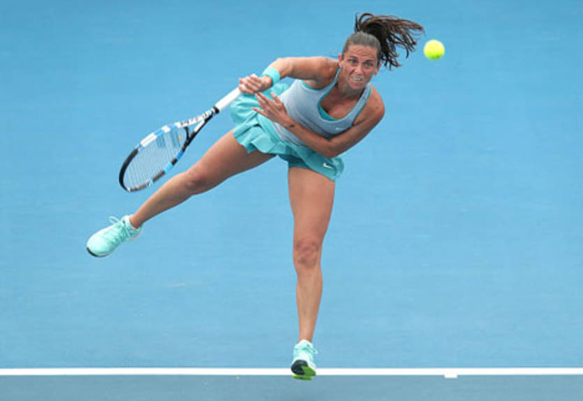 Хобарт (WTA). Тяжелая победа Винчи, вылет Стивенс