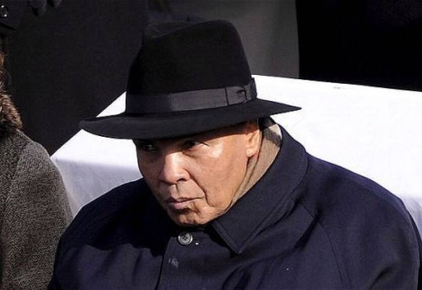 Мохаммед Али выписан из больницы