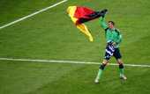 Flying keeper
