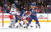НХЛ. Пятая кряду победа Торонто, успех Чикаго, поражение Эдмонтона