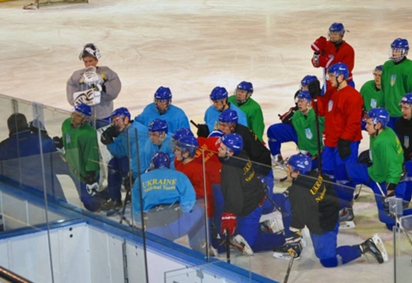 Определился состав молодежной сборной Украины на чемпионат мира