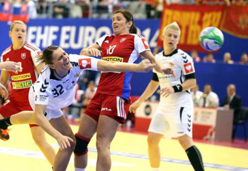 Гандбол. ЧЕ. Уверенные победы Франции и Черногории, мир Нидерландов и Швеции