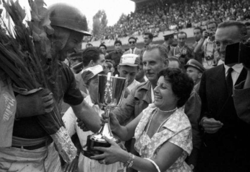 Формула успеха. 1955. Сезон дежавю