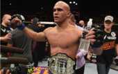 UFC 181. Робби Лоулер — новый чемпион UFC