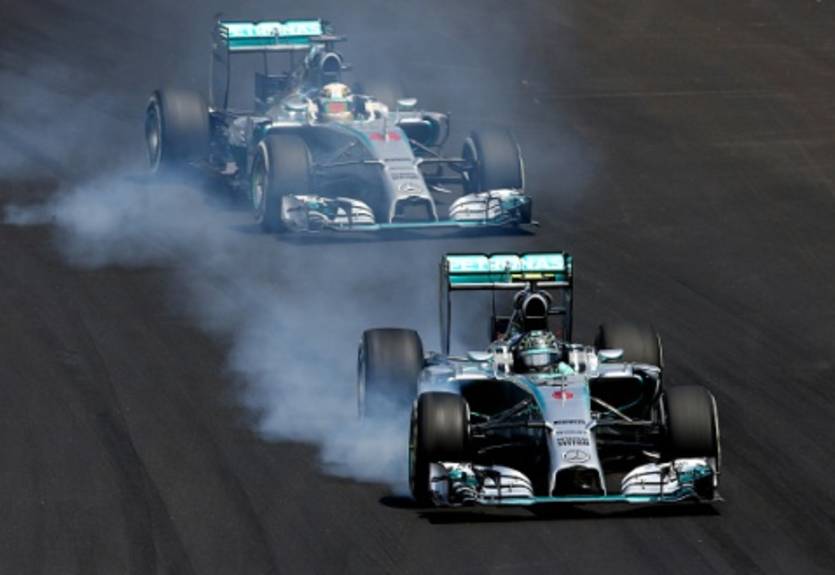 Формула-1. ГП Бразилии. Победа Росберга, домашний подиум Массы