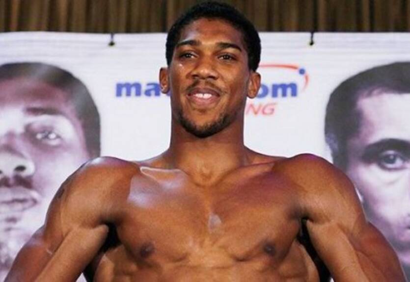 Чемберс считает, что рано из Джошуа лепят звезду