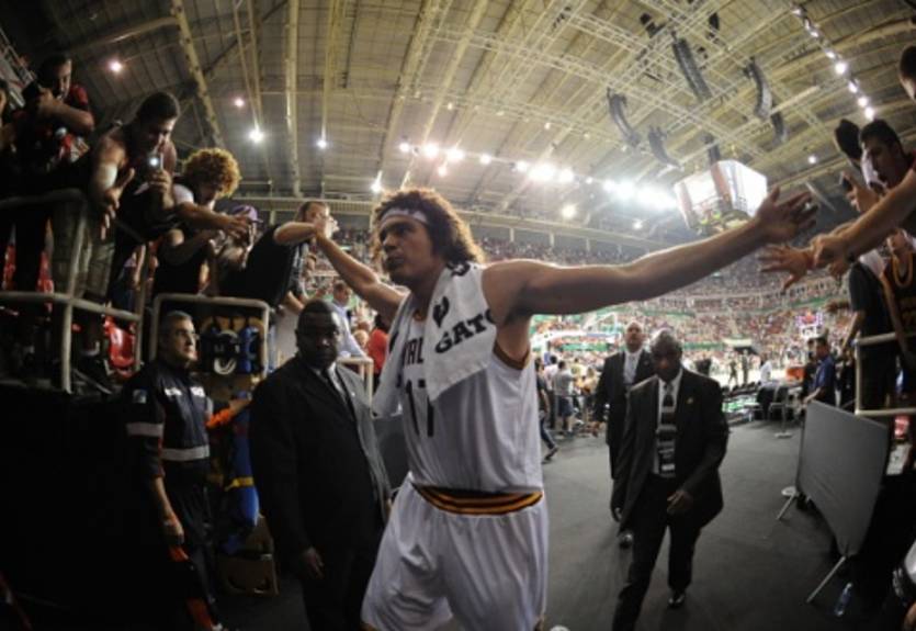 НБА. Варежао близок к новому контракту с Кливлендом