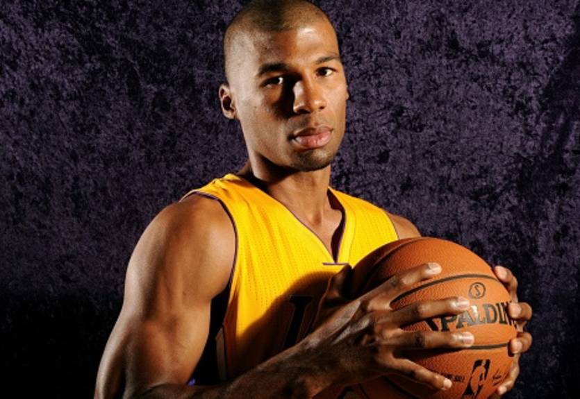 НБА. Лейкерс оставляют Прайса