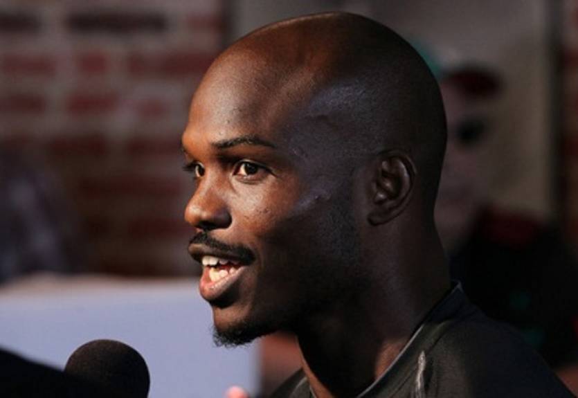 Брэдли готов подняться в весе ради Альвареса и Котто