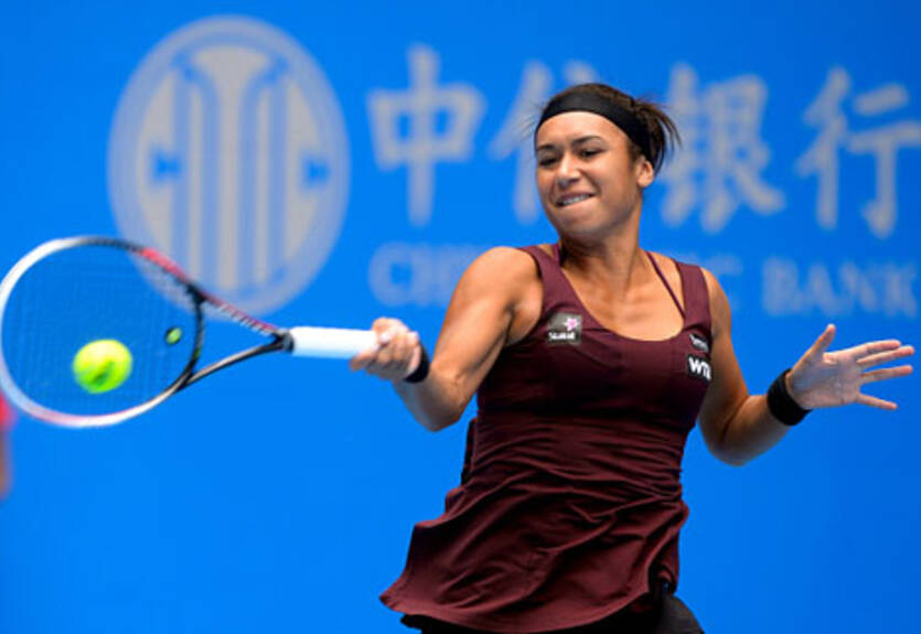 Осака (WTA). Победы Уотсон и Киз