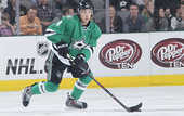 НХЛ. Даллас договорился с защитником