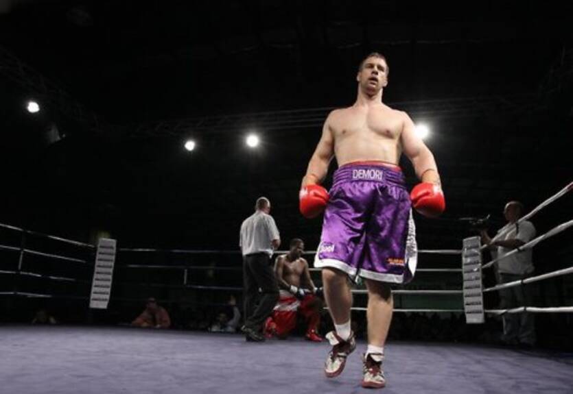 Де Мори вызывает Хэя