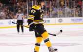НХЛ. Бостон готов подписать Крюга и Райлли Смита