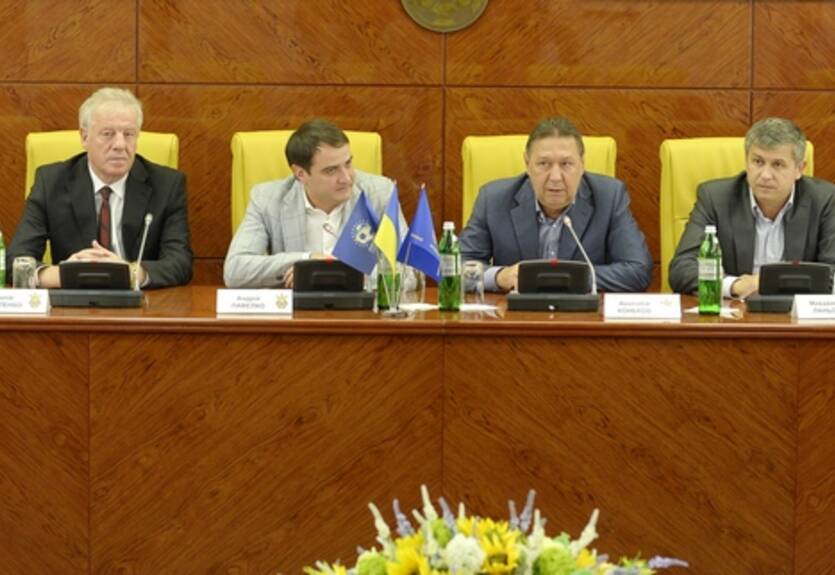 Коньков: "ФФУ будет просить максимально возможные санкции к РФС"