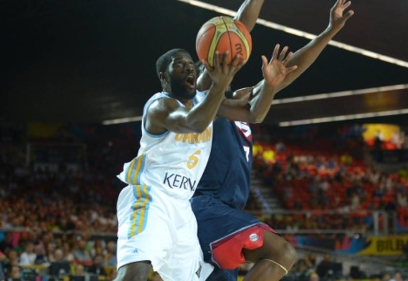 Джетер приглашен на трай-аут в Лейкерс