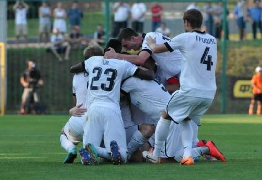 Олимпик увез три очка из Ужгорода