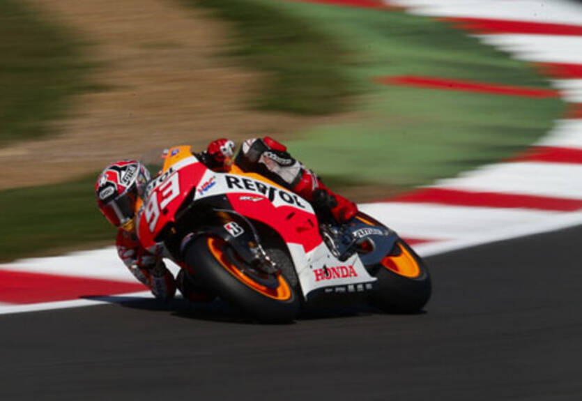 MotoGP. Гран-при Великобритании. Маркес задает темп