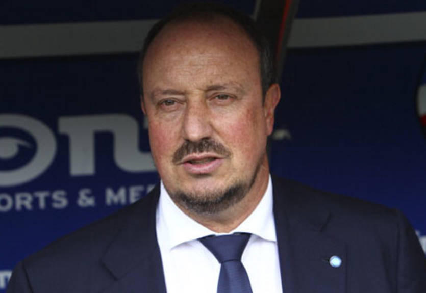 Бенитес не может объяснить вылет из Лиги чемпионов