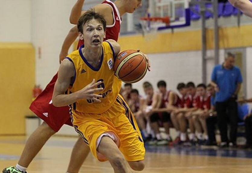 Евробаскет U-16. Украина уступила Греции в овертайме