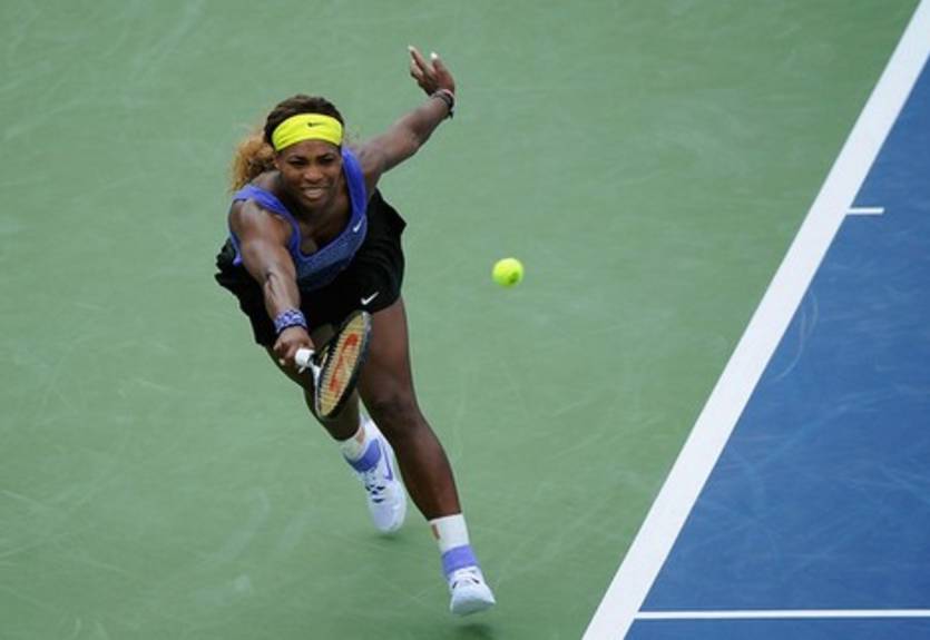 Цинциннати (WTA). Серена, Возняцки и Шарапова вышли в полуфинал