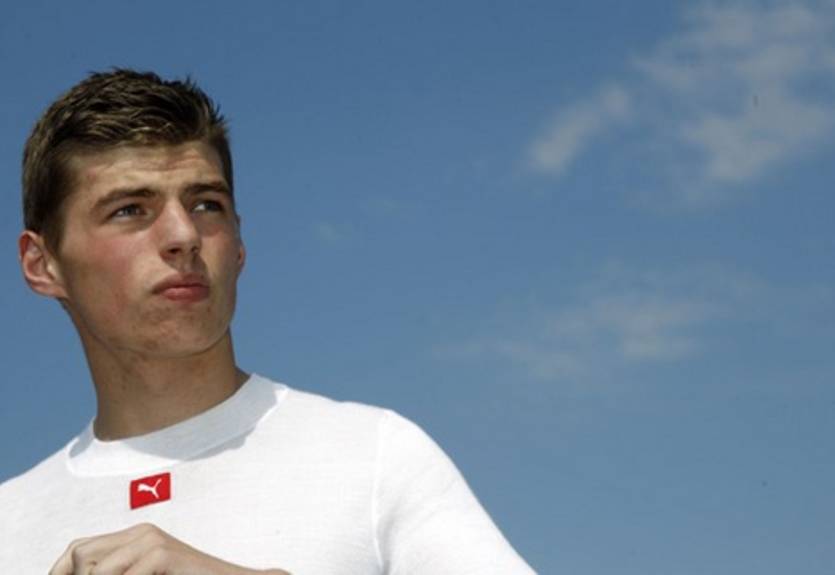 Формула-1. Ред Булл и Мерседес поборются за Ферстаппена