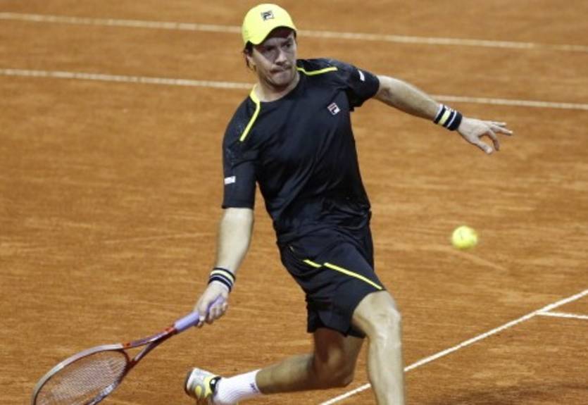 Умаг (АТР). Берлок и Росол прошли стартовые барьеры