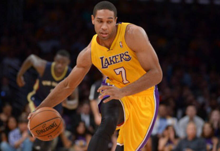 НБА. Лейкерс сохранят Хенри