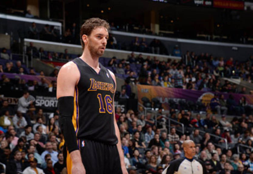 НБА. Чикаго договорился с Газолем