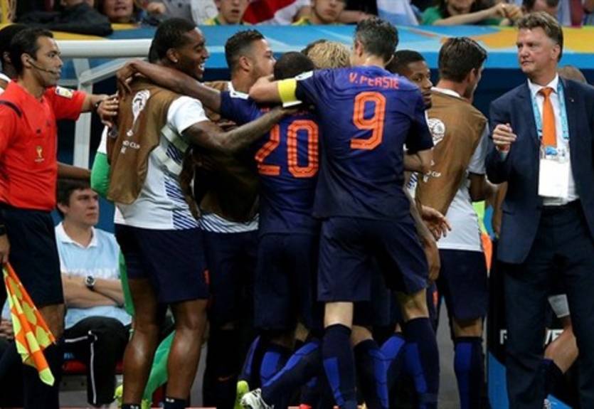 Нидерланды взяли бронзу на ЧМ-2014