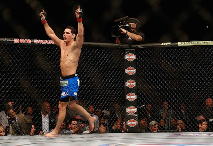 UFC 175. Крис Уайдман провел успешную защиту титула